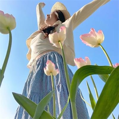日安忧郁封面
